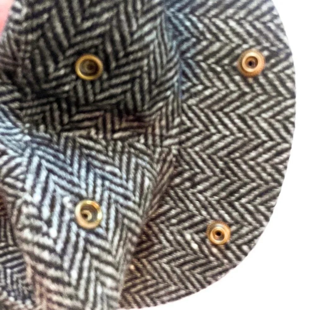 Dorfman Pacific Black & Gray Men's Classic Herringbone Ivy Cap